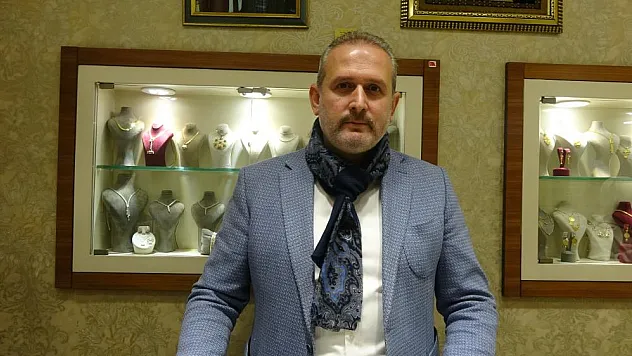 'Altın yatırımcıyı güldürdü, kuyumcuyu üzdü'