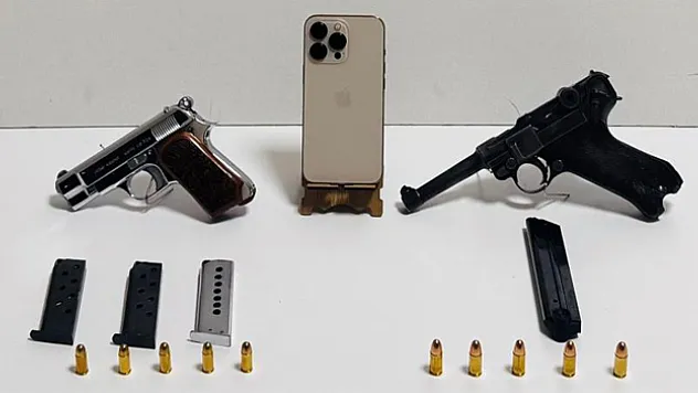 Ruhsatsız silahla yakalanan şahıs gözaltına alındı