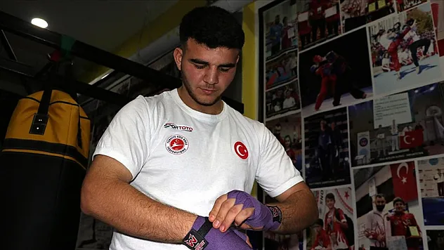Milli kick boksçu Şevket Arslan: Ülkemizi en iyi şekilde temsil edeceğim