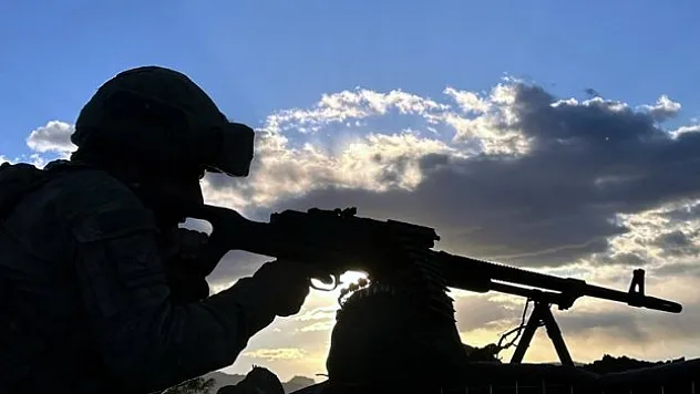 9 PKK/YPG'li terörist etkisiz hale getirildi