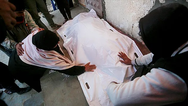 Gazze saldırılarında can kaybı 46 bini aştı