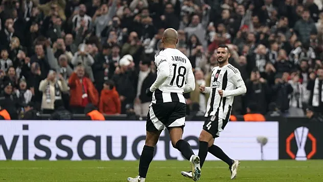 Joao Mario, ilk golünü attı