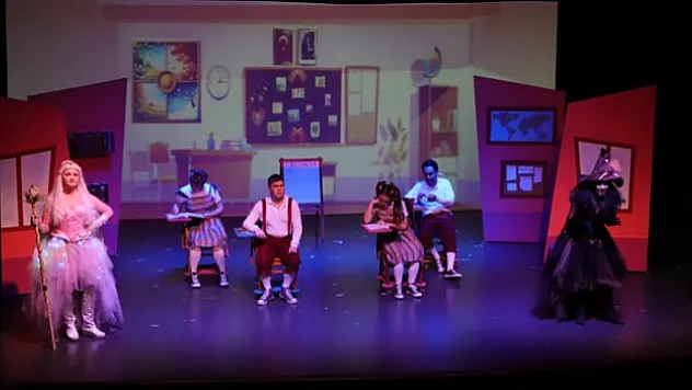 'Okulumuz Orman' sahnede