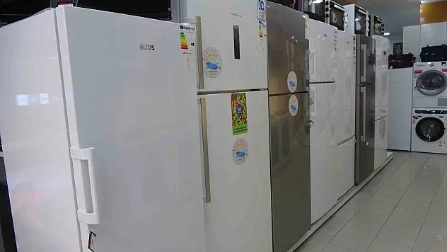 Yeni evlenen gençlere 150 bin lira kredi desteği, beyaz eşya satışlarını  fırladı