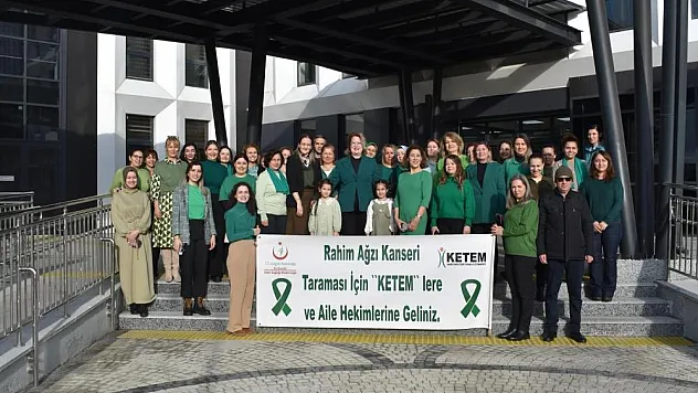 Serviks kanserine dikkat çekmek için yeşil giyindiler