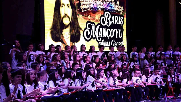 Barış Manço Osmangazi'de muhteşem konserle anıldı