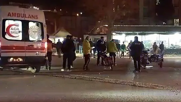 Motosikletler çarpıştı