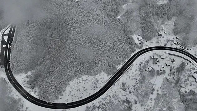 Bolu Dağı'nda kar manzarası