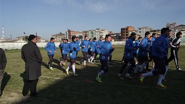 Çarşambaspor Afyon Hazırlıklarını sürdürüyor.