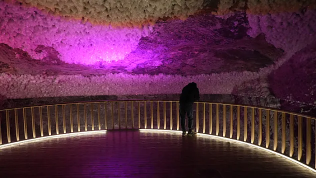 Tuz Mağaraları misafirlerini ağırlıyor