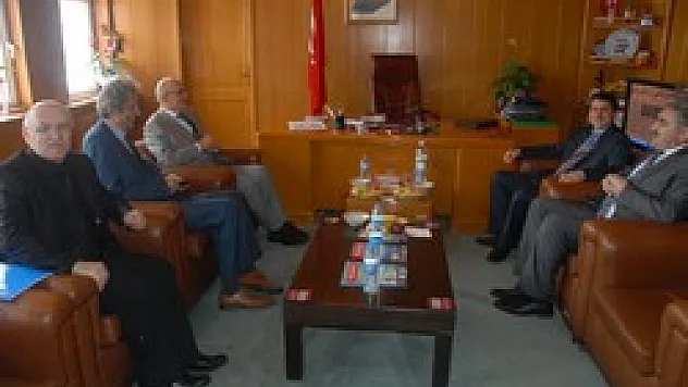 Başkan Yılmaz'dan Öztürk ve Cora'ya ziyaret