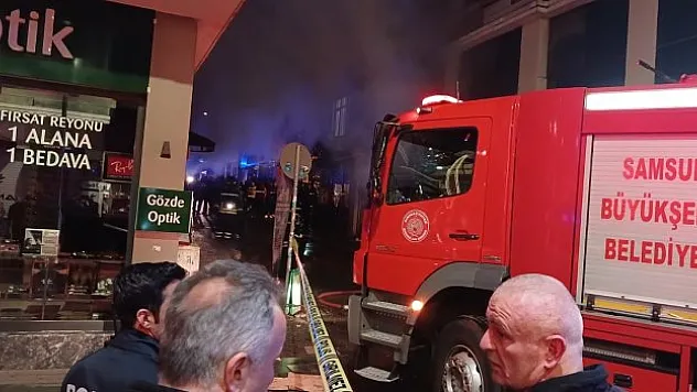 Çiçekçi dükkanında yangın