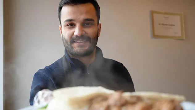 Elektrik-elektronik mühendisi sektörde umduğunu bulamayınca kavurmacı dükkanı açtı