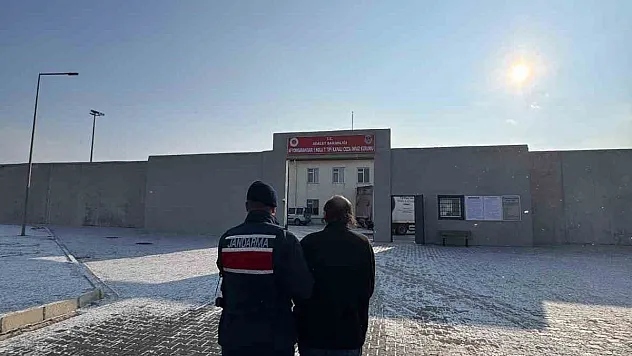 Afyonkarahisar'da kaçak şahıs yakalandı