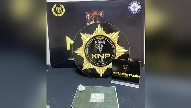 UYUŞTURUCUYLA YAKALANDI