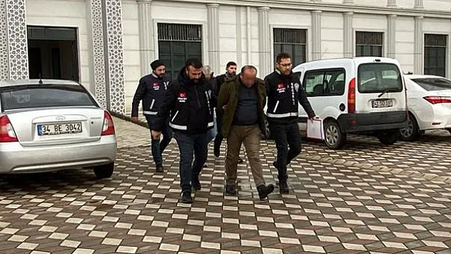 Cesetle 1,5 gün gezmiş