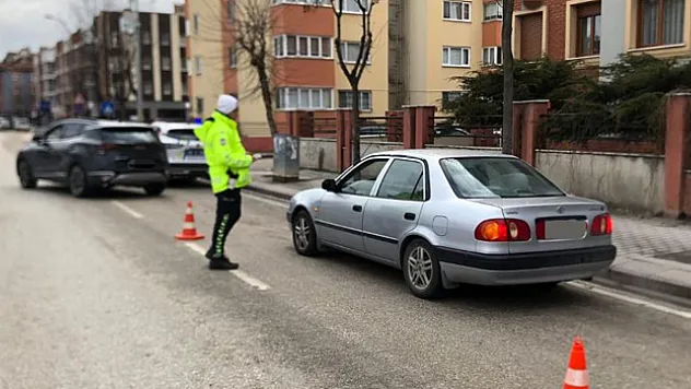 1 haftada 10 bin 480 araç kontrol edildi