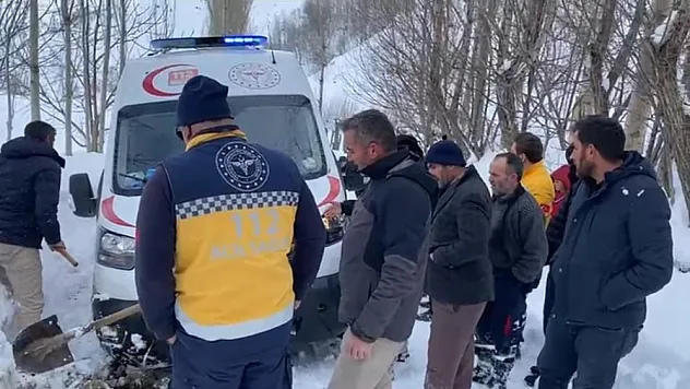 Van'da ekipler hasta için seferber oldu