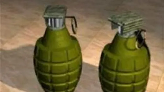 Çocuklara silah ve bomba eğitimi!