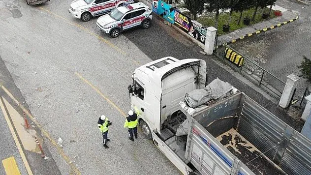 Jandarma ekiplerinden şok denetim