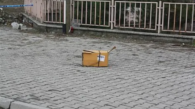 Salıpazarı'nda Bomba paniği