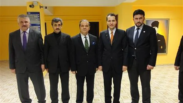 'Bu Ülkenin sizin gibi yöneticilere ihtiyacı var'