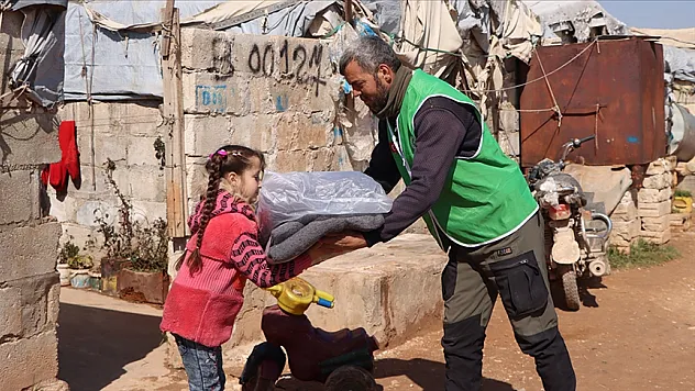 22 bin 504 aileye kış yardımı