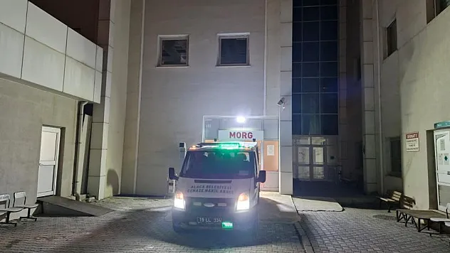 Haber alınamayan yaşlı kadın evinde ölü bulundu