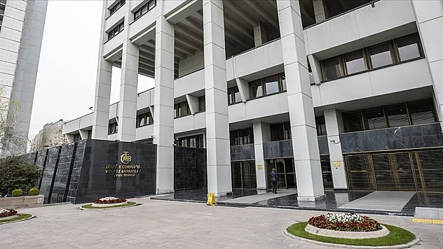 Gözler TCMB'nin faiz kararına çevrildi