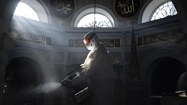 Hırka-i Şerif yarın ziyarete açılacak