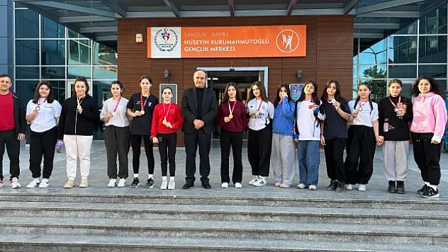 Güreş takımı 15 madalya aldı