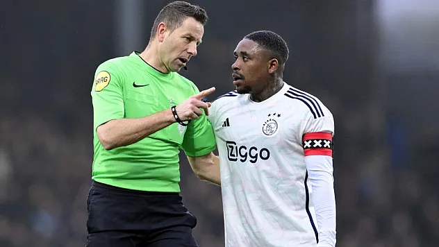 Hollandalı Pol van Boekel oldu