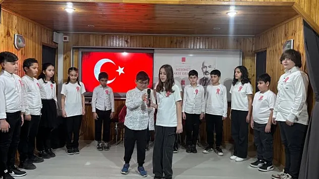 İstiklal Marşı'nın kabulünün 104. yıl dönümü kutlandı