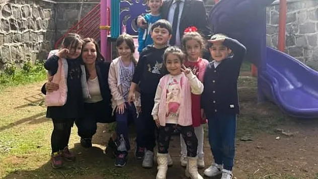 Miniklere anlamlı ziyaret