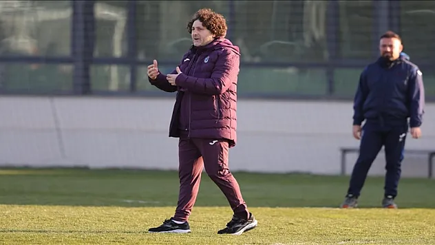 Fatih Tekke, ilk sınavını Başakşehir deplasmanında verecek