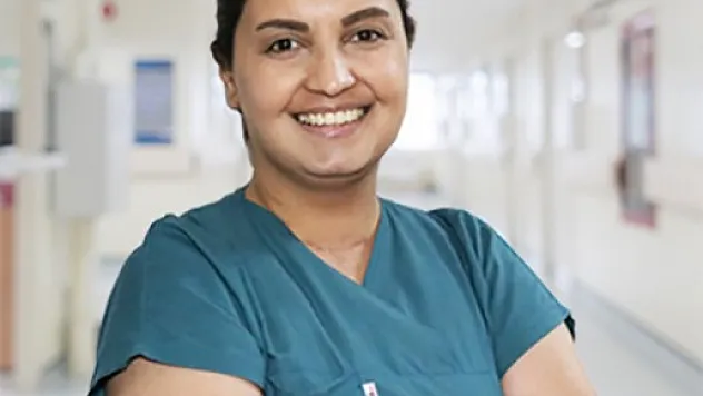 Böbrek hastalarına şifa olan hemşire, aynı hastalığa yenildi