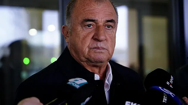 Fatih Terim, ayın teknik direktörü seçildi
