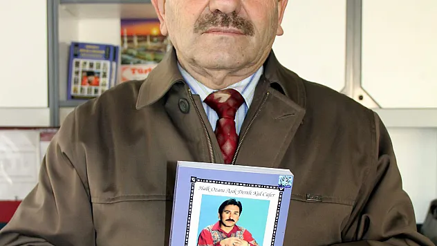 Aşık Dertli Kul Cafer 4.kitabını çıkarttı