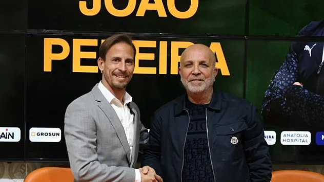 Alanyaspor'a Joao Pereira getirildi