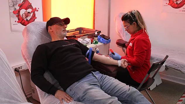 Kan bağışı kampanyasına vatandaşlar ilgi gösterdi