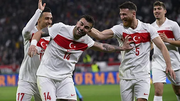 Abdülkerim Bardakcı 2. gol sevincini yaşadı