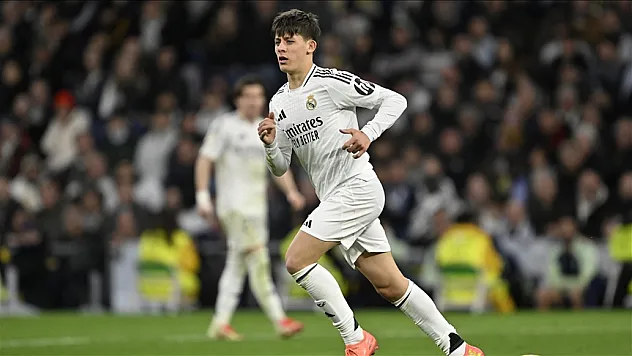 Aston Villa, milli futbolcu Arda Güler'i takibe aldı