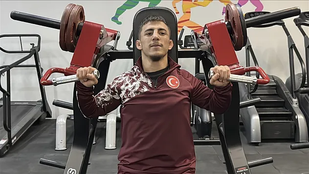 Milli güreşçi  olimpiyat için çalışıyor