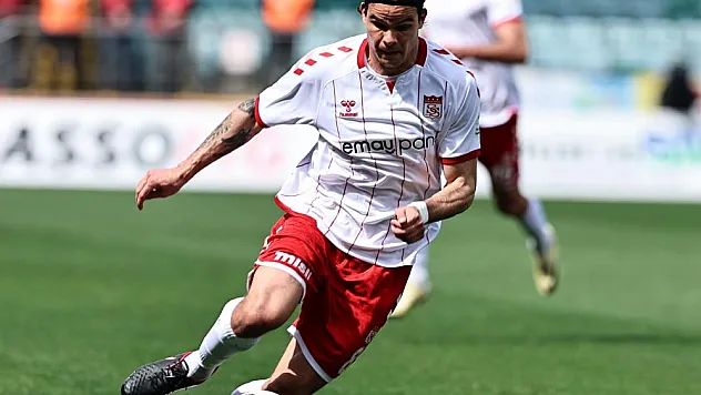 Charis Charisis, Sivasspor'da 100. maçına çıktı