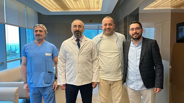 Uyanık halde beyin ameliyatı oldu