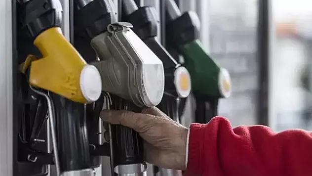 Akaryakıta dev indirim göründü