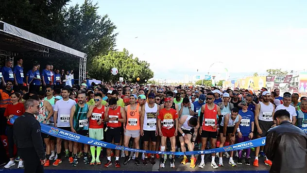 10 bin sporcu Runtalya'da koştu