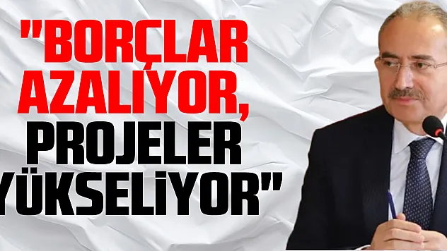 Çarşamba Belediye Başkanı Hüseyin Dündar, bir yılı kısaca  değerlendirdi: 'BORÇLAR AZALIYOR, PROJELER YÜKSELiYOR'