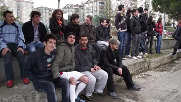 Üniversitesi öğrencilerinden Futbol Turnuvası