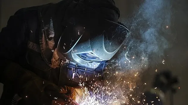 Beklentilerin altında arttı